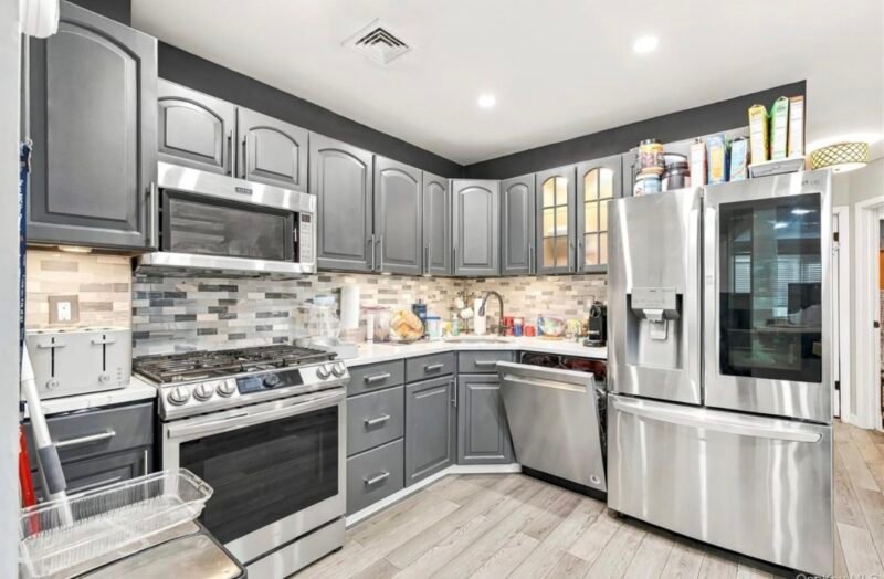 230 Kearney Avenue, Bronx, NY 10465